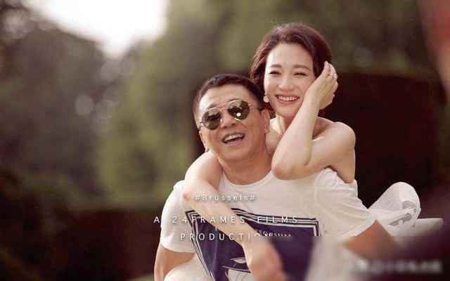 李小冉:被富商折磨4年,2次流产,没想到男闺蜜砸下5亿接盘成