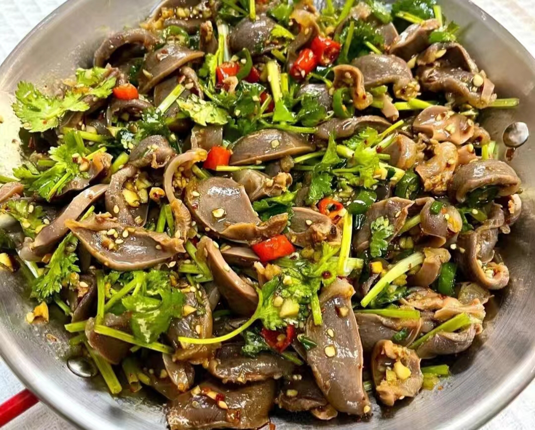 夏天就馋这菜，下酒又下饭，每周我家都要吃一次，吃着特别过瘾