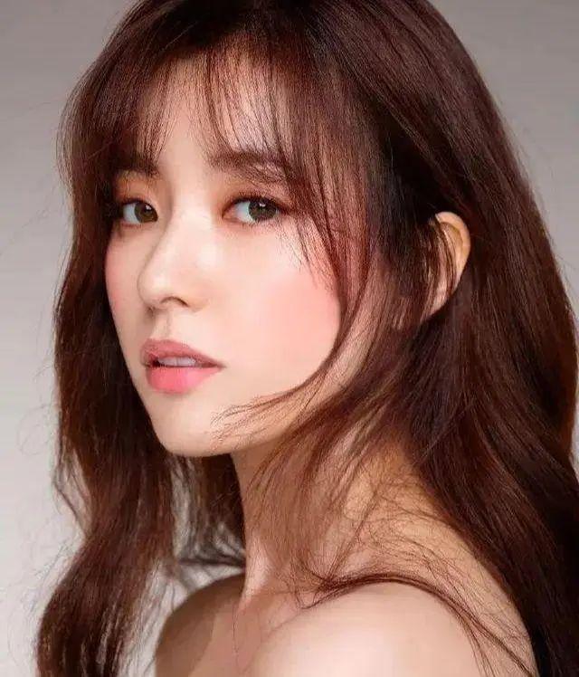 最新排名!2024年韩国最美的10位女星出炉了:宋慧乔冲进前3名