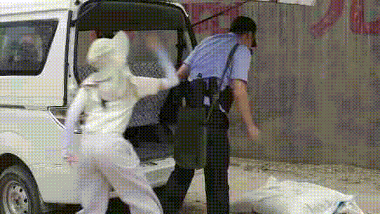 《驻站》李浩菲:演技长相皆被嘲,还被骂资源咖,究竟谁在捧她?