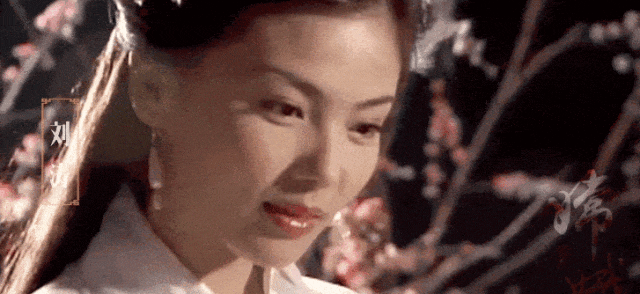 都是扮演嫦娥,鞠婧祎和赵丽颖、迪丽热巴对比,差距不是一点半点