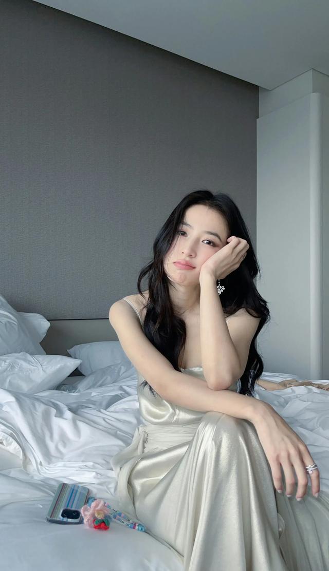 “长发控”都爱的周雨彤，为拍戏竟然愿意这样牺牲？