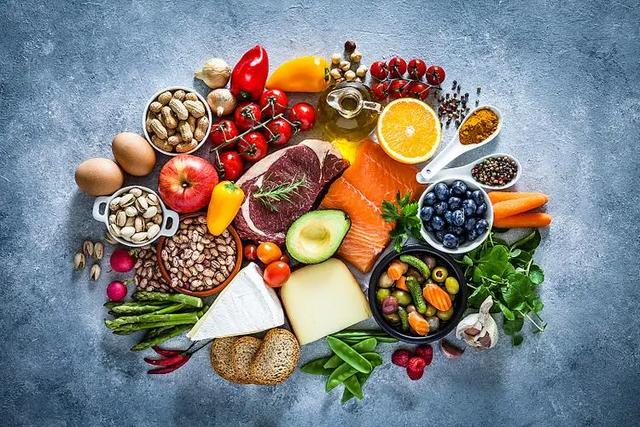 58岁男子查出肠癌,平常爱锻炼早睡早起,医生惋惜:这些事做多了