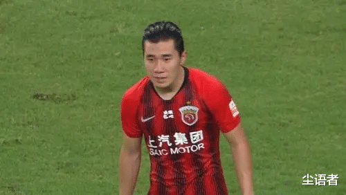 唏嘘，前国奥队长成消失的他，四年职业赛场0出场，曾是中国足球希望之星