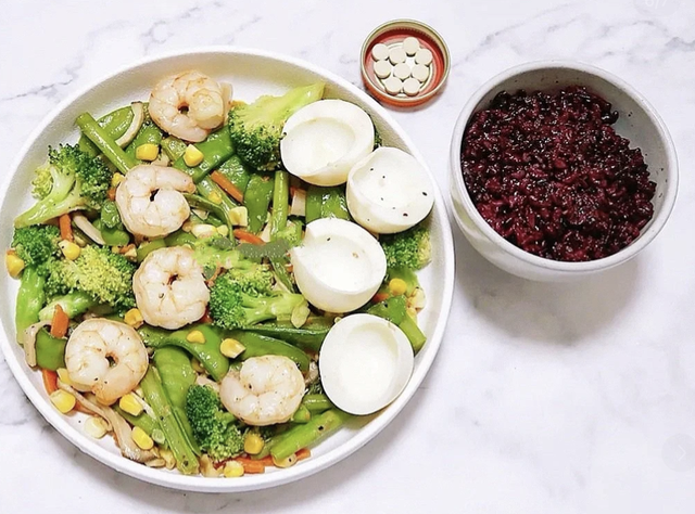 一天瘦3.2斤!尹正的减肥食谱有多炸裂?网友:两天瘦6斤