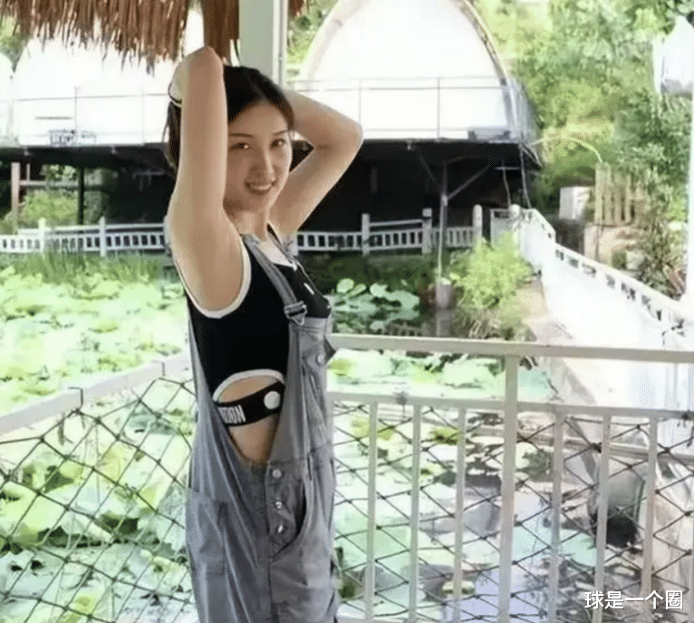 比心照上热搜，钱天一恋情曝光，男方小1岁，世界冠军，高富帅