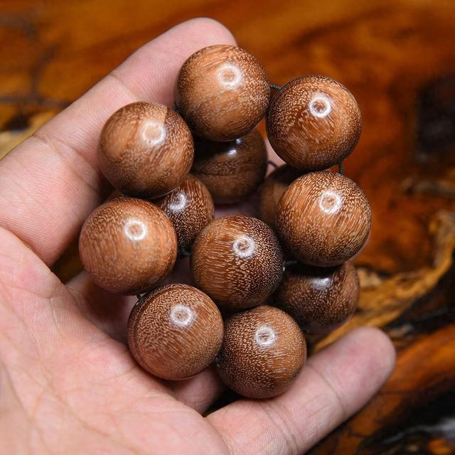 手串脏了怎么清洗?教你一招,让你的手串焕然一新!