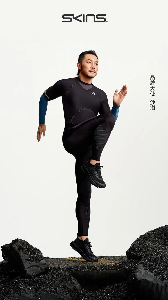 沙溢瘦身成功,代言运动品牌大秀肌肉,型男硬汉身材格外吸睛!