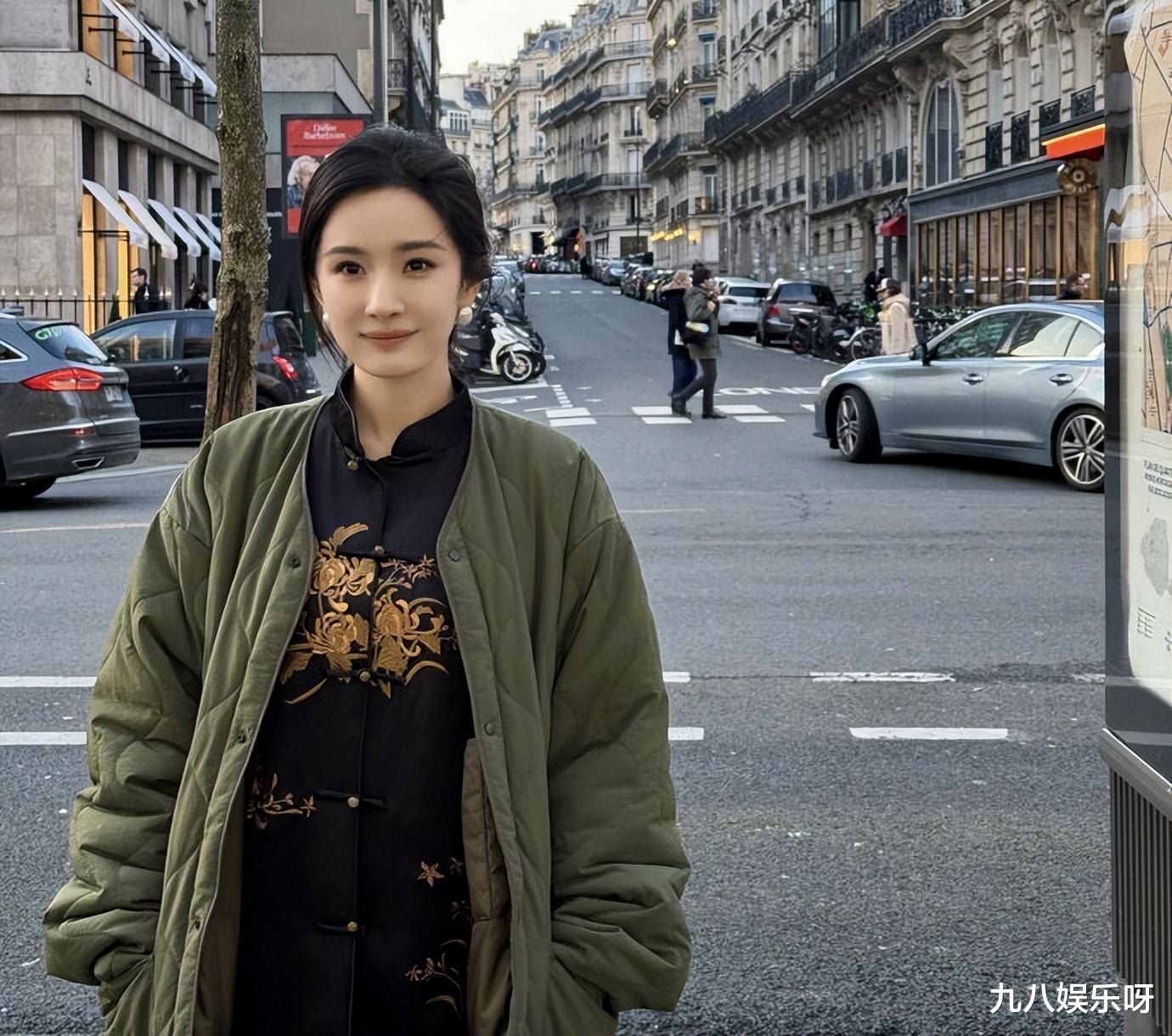 杨幂当北电考官，资质和实力被质疑：至今都在请表演老师