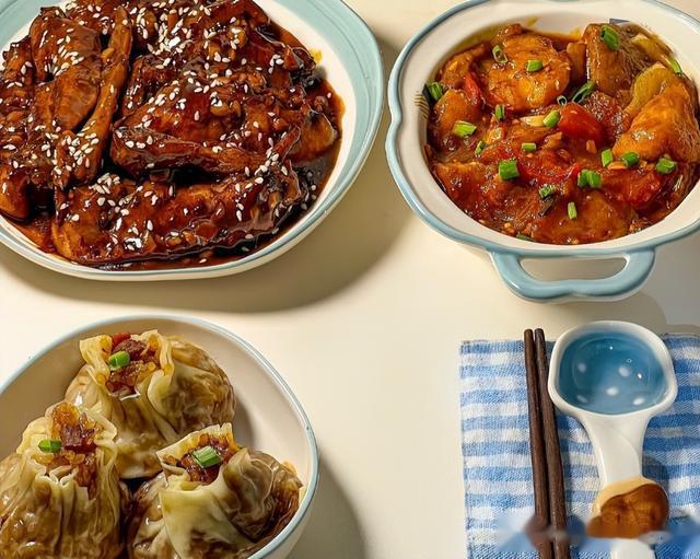 北京36岁女子晒离婚后一人食晚餐，走红网络，网友：过于真实