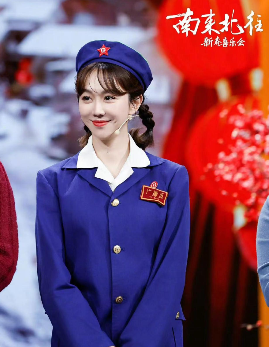 姜妍被曝结婚多年,丈夫帅气正面的照片被曝光,是北京某银行支行行长