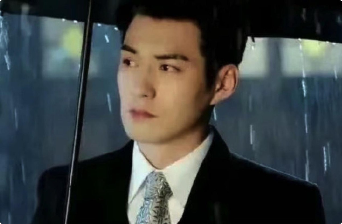 53岁像35岁,45岁像25岁!男明星保养秘诀,就服这两个人