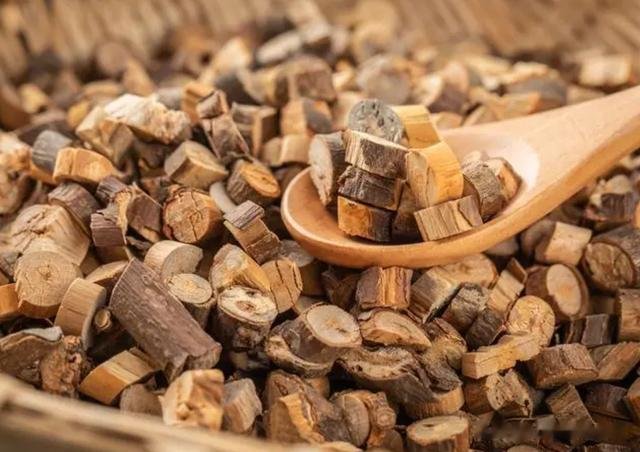 不管炖什么鸡,一只鸡放2克它,保证鸡肉软烂又入味,越吃越爱吃