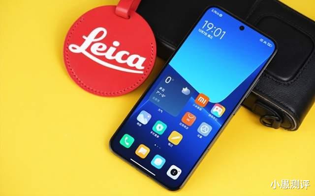 小米13售价最新确定,12GB+512GB跌至2869元,双11加速清仓