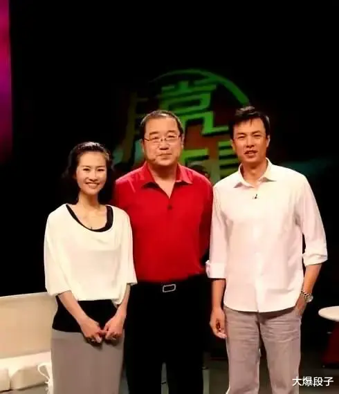 因穷被女友嫌弃,一气之下娶普通女老师的朱铁,如今过得怎么样了