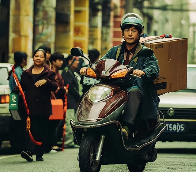 走红一年后,再看张颂文的处境,才明白陈道明那番话的“含金量”