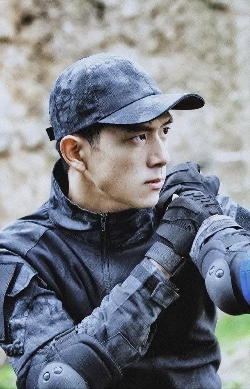 同样演墨宝非宝霸气男主角,吴磊与井柏然、李现对比,差异明显