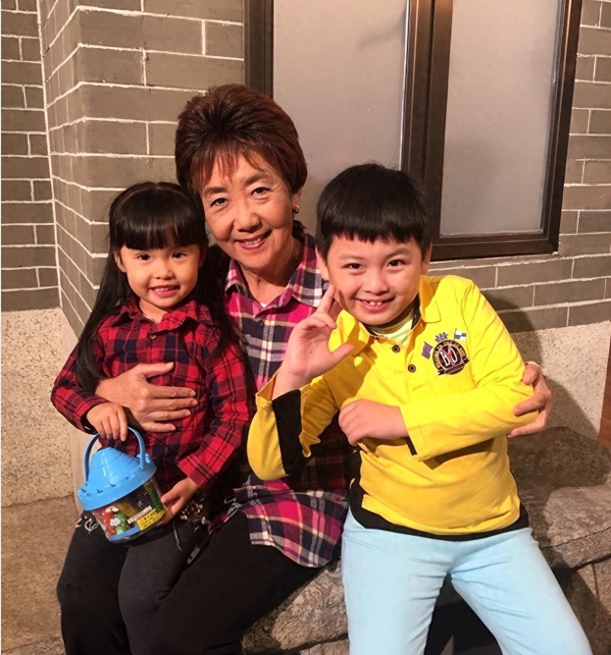 《外来媳妇本地郎》当中的四个40后女演员,她们一直从年轻美到老