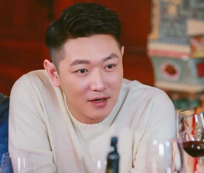 宁伟晒《血色浪漫》20年聚会照,田源:怎么没有我?原来他演狱霸