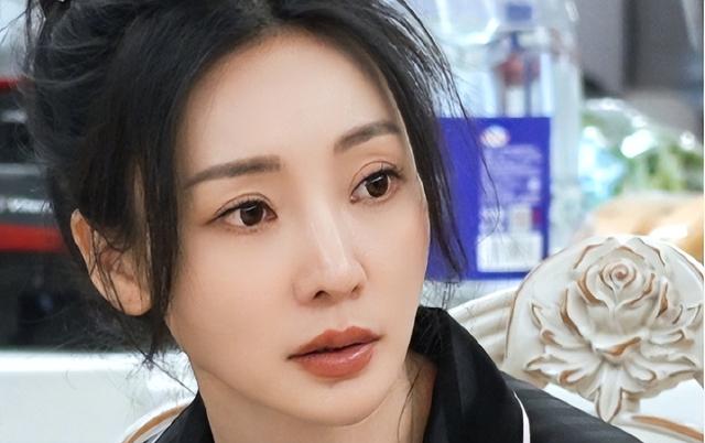 柳岩|内娱能不能别再消费她了？