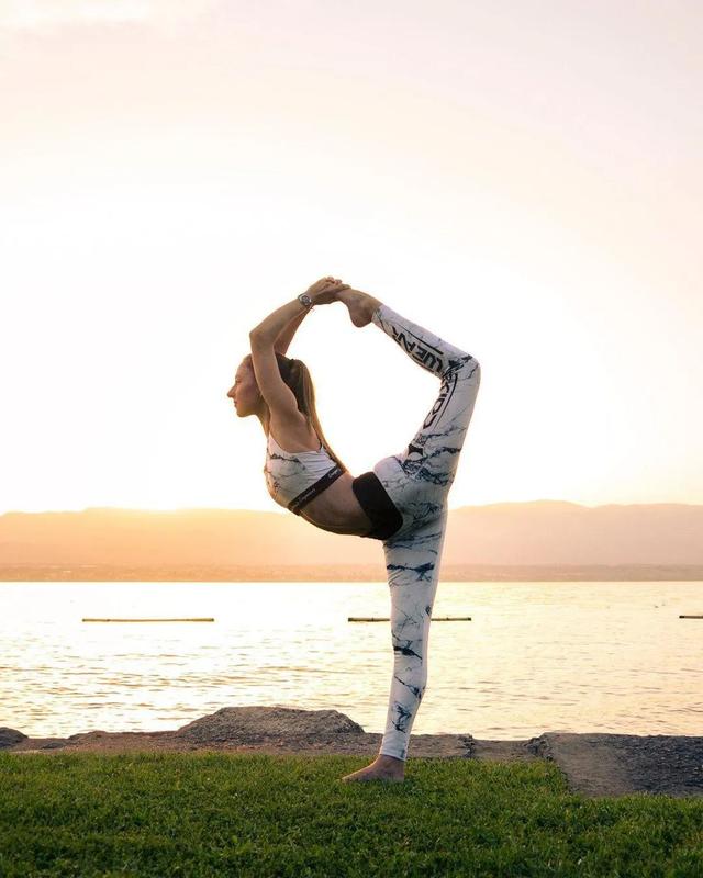 30个经典的站立瑜伽姿势，练瑜伽的你应该知道！