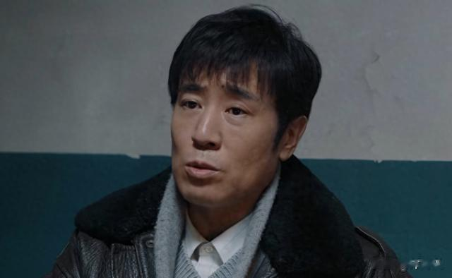 油头粉面就别演警察了!让这几位男演员告诉你,什么才是真警察