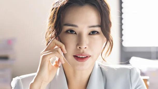 韩国知名女星65亿韩元购房资金来源成谜