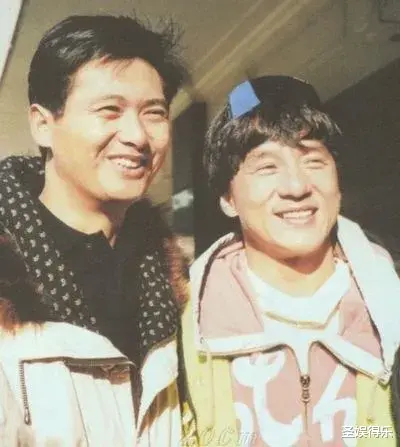 他是国家一级演员,终生不与成龙合作,曾指责刘德华算什么东西