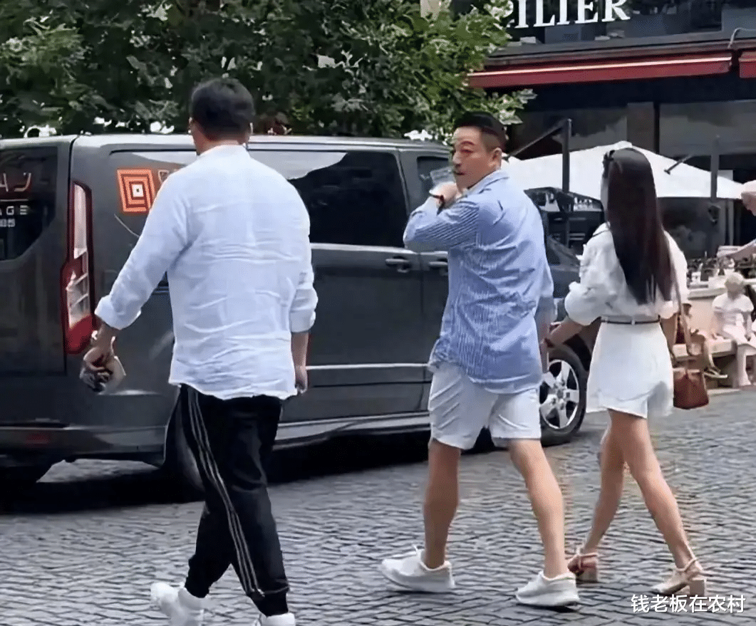 刚刚汪小菲直播澄清马筱梅没要房子，矛头指向大S！评论区坏了