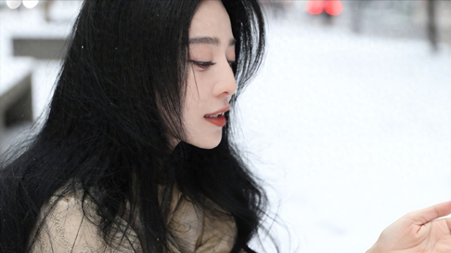 范爷重出江湖!勇闯柏林的她美出新高度,李晨怕是肠子都悔青了