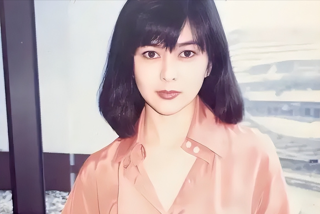 现嫌她们丑,当年追成狗!这几位发福的女明星,当年都是大美女