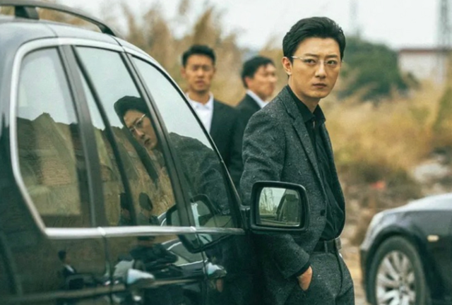 红得快，凉得快的4位明星，以前是男神女神，如今“无人问津”