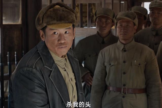 同样饰演志愿军指挥官，对比王雷、王骁，差距一下出来了