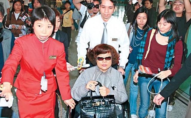 揭秘沈殿霞当年去世真相，死前手脚器官腐烂，家人拔喉解脱她