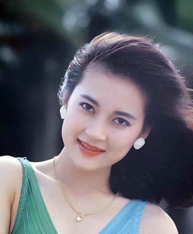 北有傅艺伟，南有谭小燕，两大美人为什么结局都如此令人唏嘘？