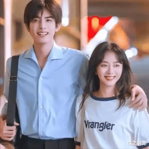 34岁“小赵丽颖”演17岁少女,居然全网0差评,刘晓庆输的不冤!