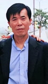 何庆魁痛斥两大明星是白眼狼,自曝亲手把他们捧红,结果忘恩负义