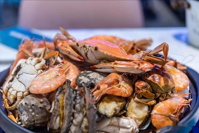 全国哪里人吃海鲜最“猛”?经评选,这6个地方上榜,有你家乡吗
