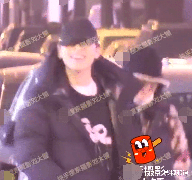 实锤了,他俩真谈了!