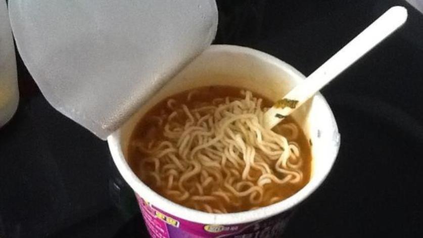 康师傅是否应该改良？中国式泡面出现“新翘楚”，创意味道不一般
