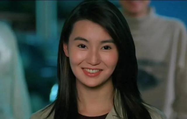 张曼玉：息影19年，独居贫区，不婚不育，58岁活得实在是飒