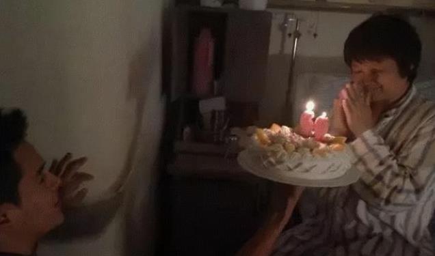 她靠一部剧吃一辈子,二婚嫁给“软饭男”,如今丈夫红到让人嫉妒