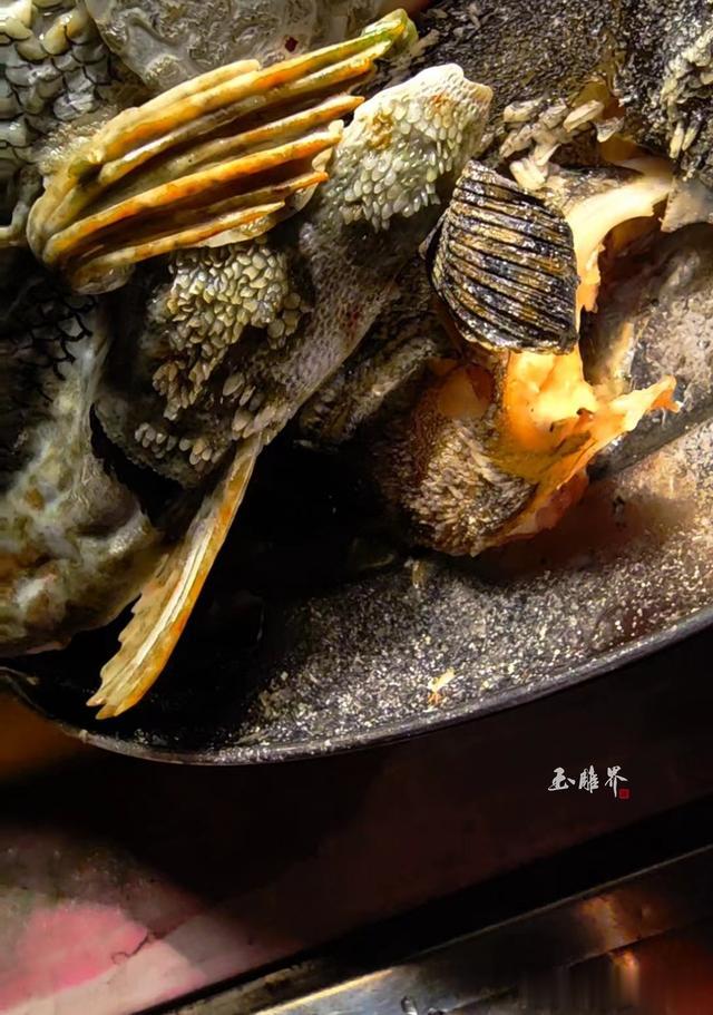 邹万通用翡翠丑石做了一道菜，大厨看呆！