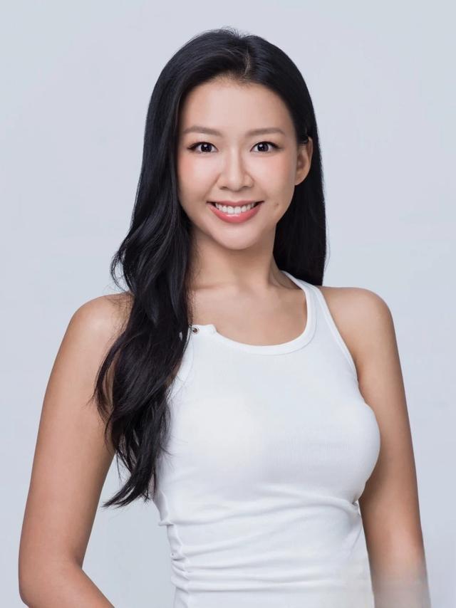 2024香港小姐15强新鲜出炉,千篇一律的长相不如不选!太失望了!