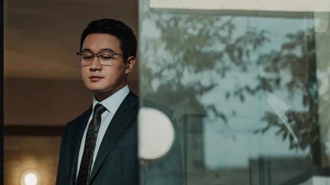 马伊琍、佟大为主演的悬疑剧《错位》大结局，和松本清张的原著小说完全是两种调性