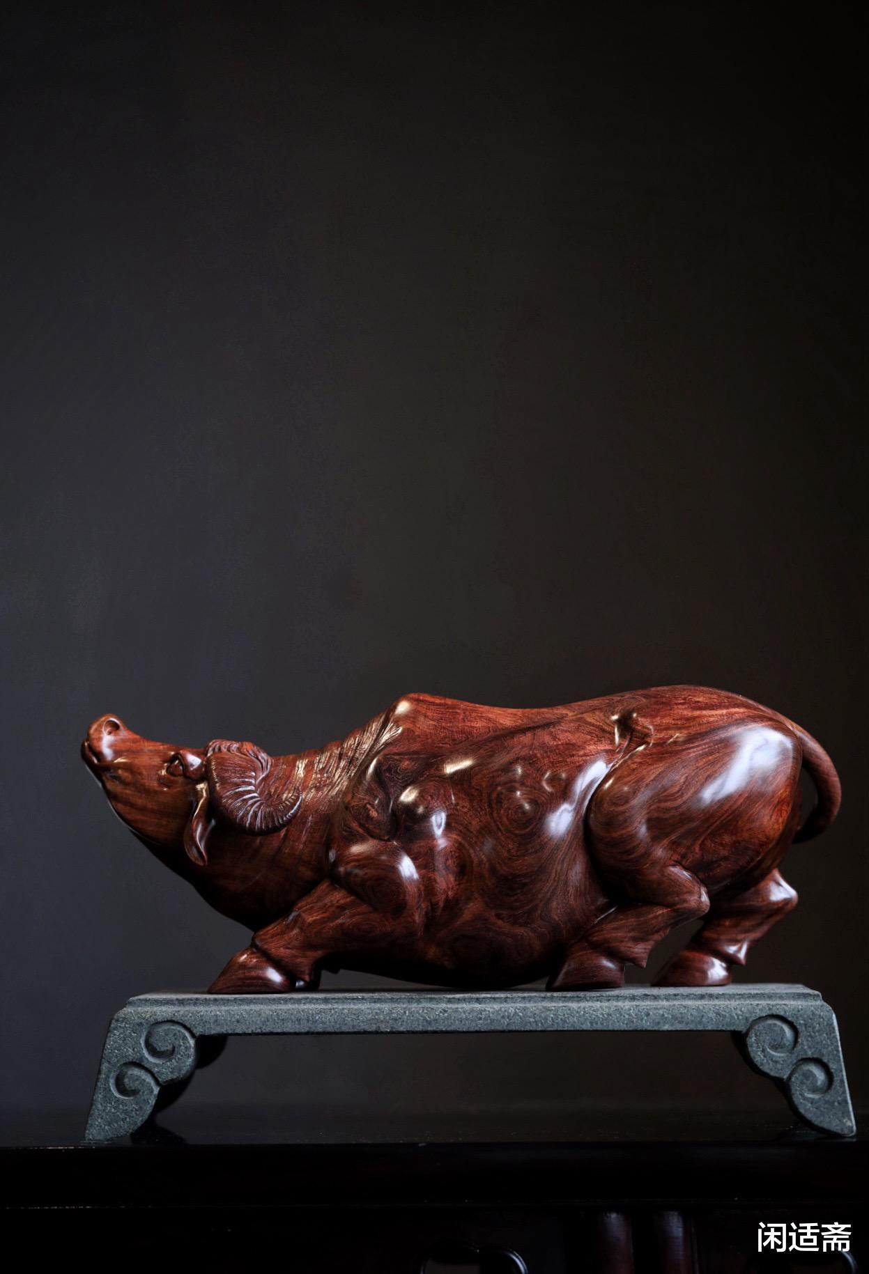 海南黄花梨，牛运冲天，木雕收藏摆件