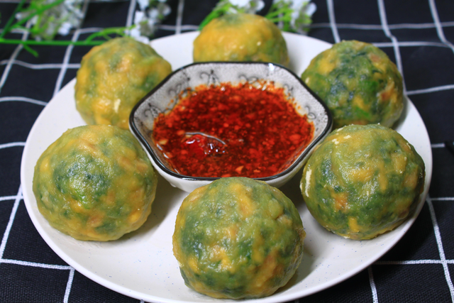 未来20天，提醒女人：多吃“养血四宝”，别心疼花钱，越吃越年轻