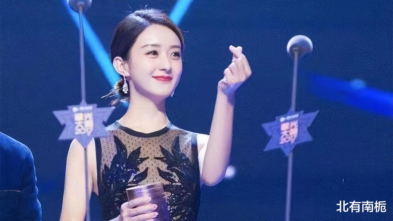 “草根上位”赵丽颖，龙套演员千千万，为何只有她能成顶流？