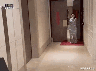 翻旧账正流行,韩综“年终总结”,意外爆出具俊晔真实的一面!