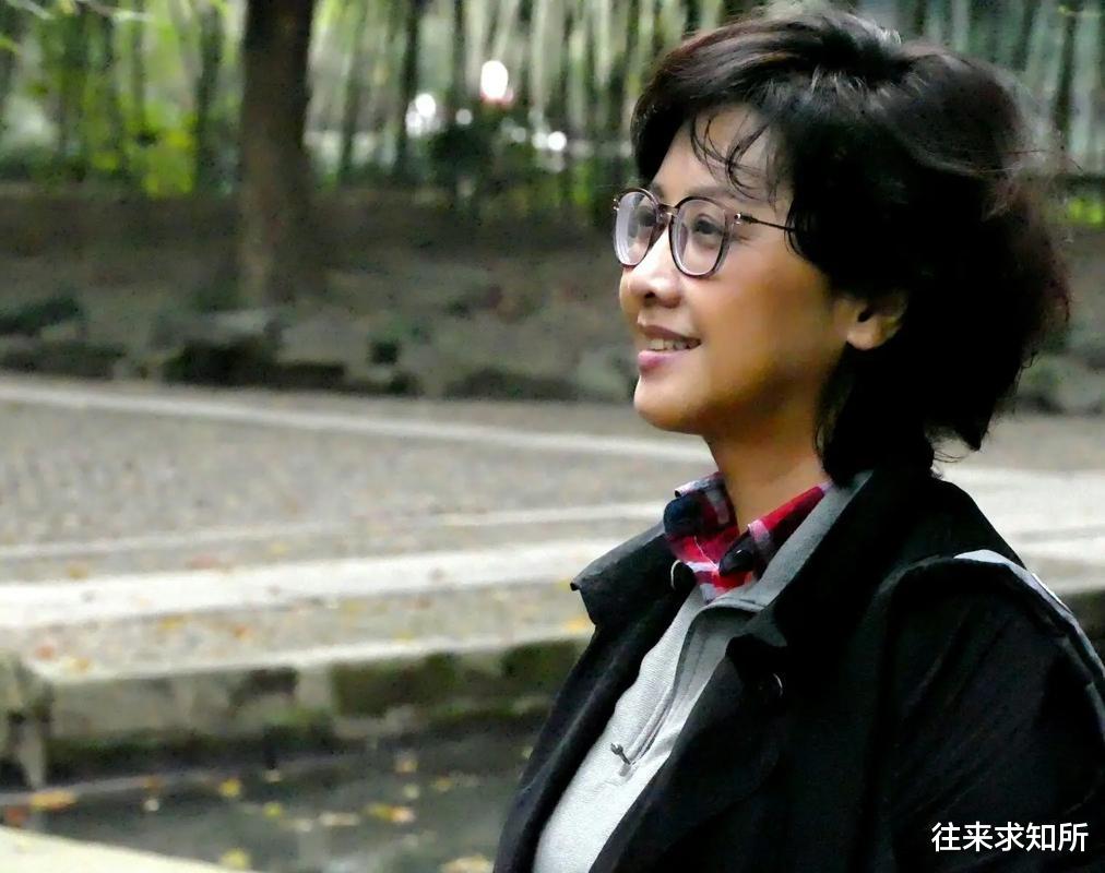 东方美人朱琳:与“唐僧”绯闻不断,如今的她,证明刘晓庆没说错